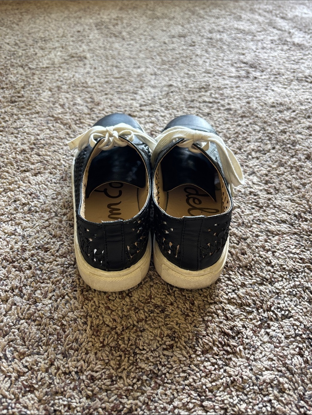 Sam Edelman - Picture 4 of 5
